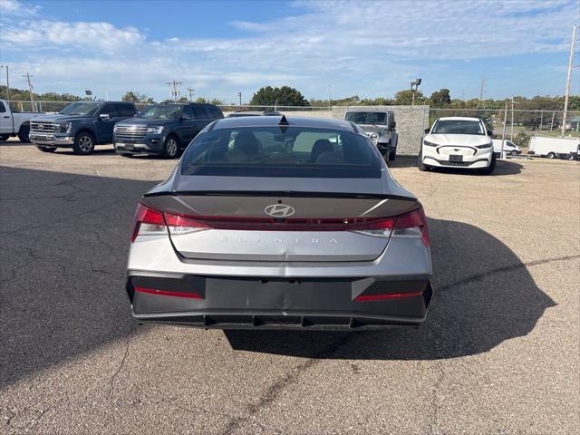 2026 Hyundai Elantra - $22,085