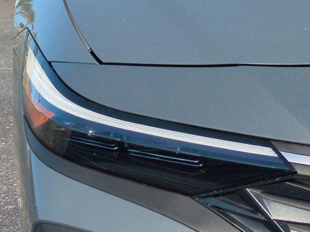 2026 Hyundai Elantra - $25,618