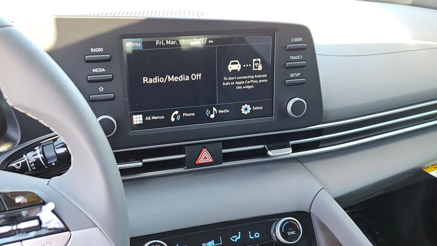 2026 Hyundai ELANTRA SEL Sport