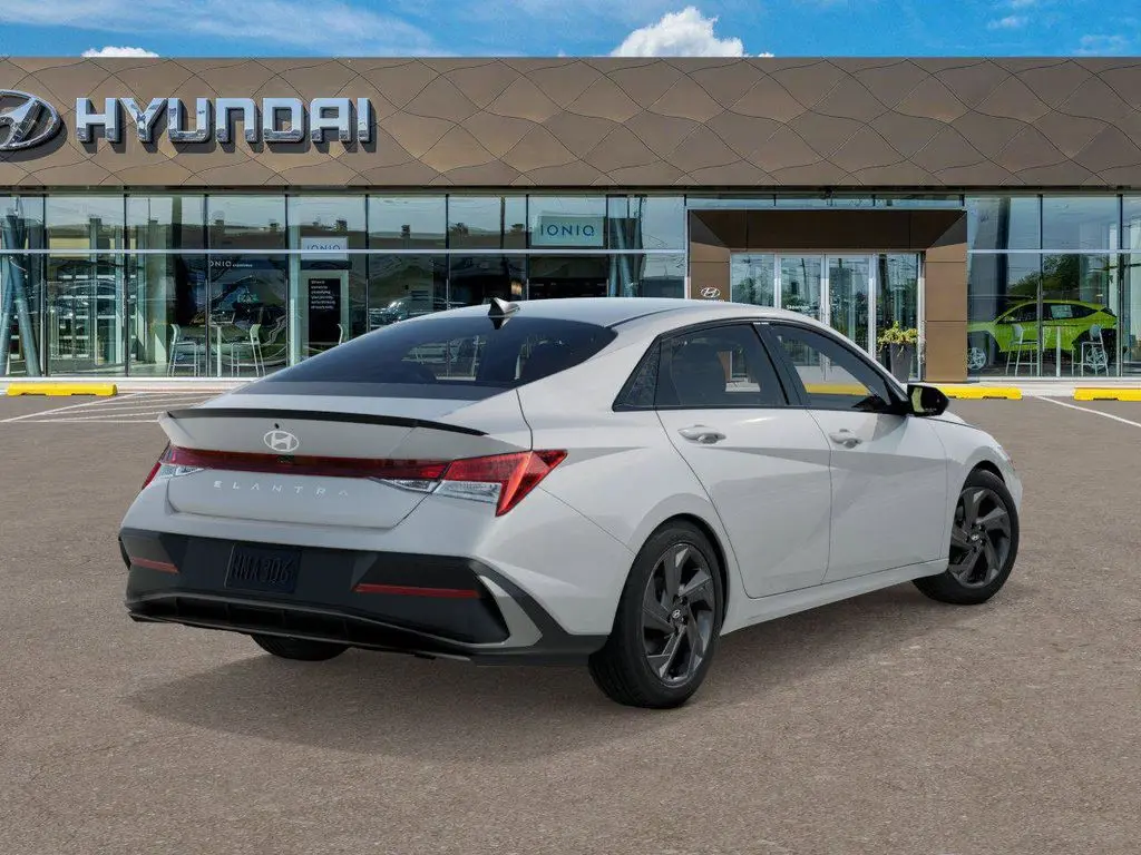 2026 Hyundai Elantra - $25,687