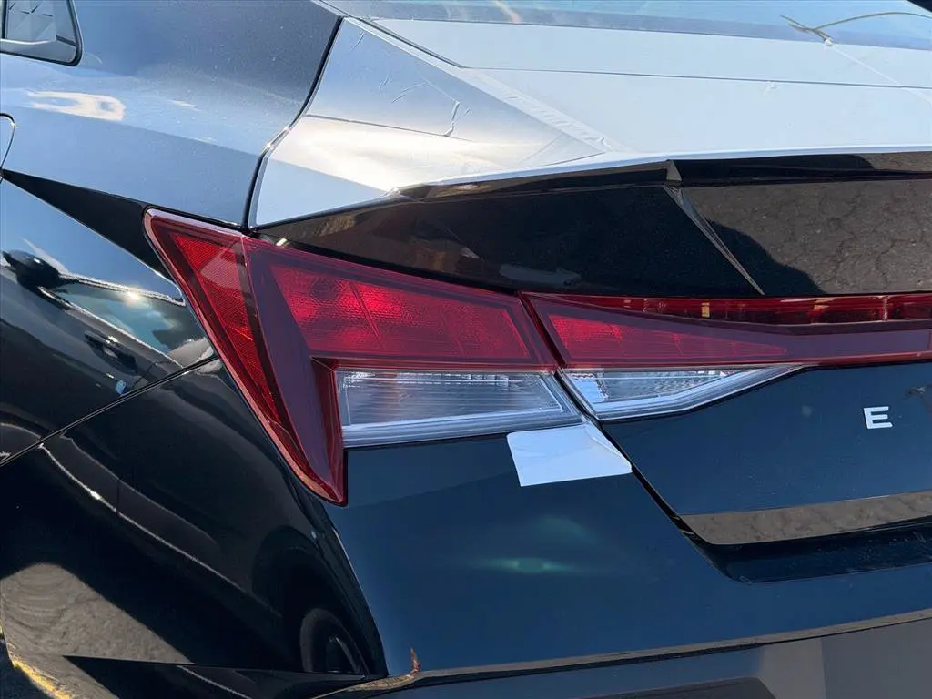 2026 Hyundai Elantra - $21,589
