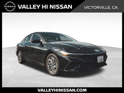 2024 Hyundai Elantra SEL 4DR Sedan