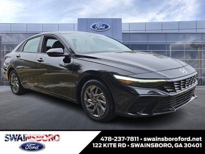 2024 Hyundai Elantra SEL 4DR Sedan