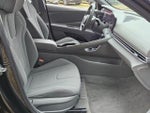 2024 Elantra Thumbnail 15