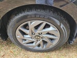 2024 Elantra Thumbnail 16