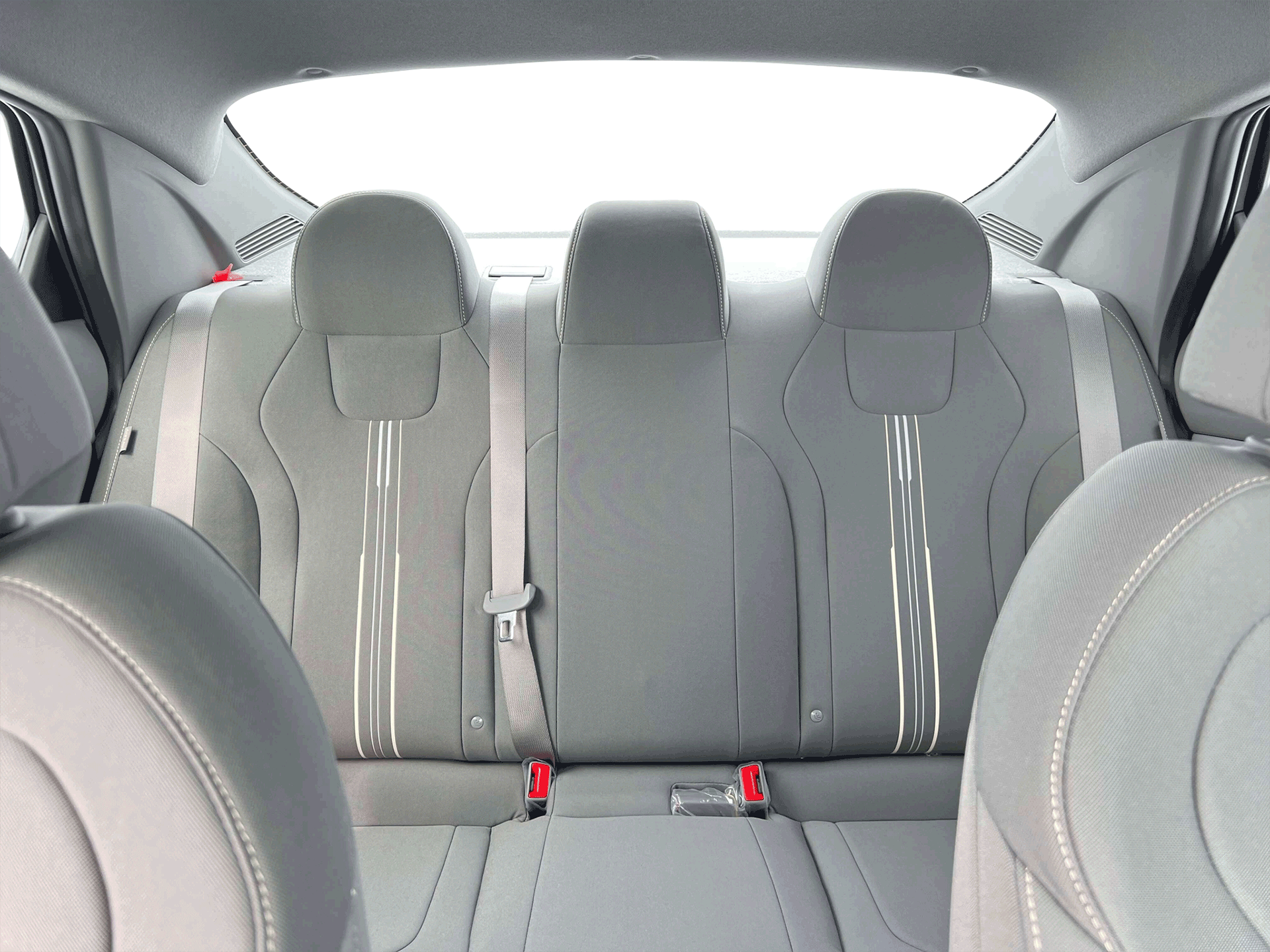 2024 Hyundai Elantra - $16,998