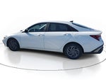 2024 Elantra Thumbnail 28