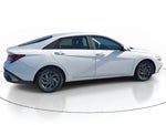2024 Elantra Thumbnail 29