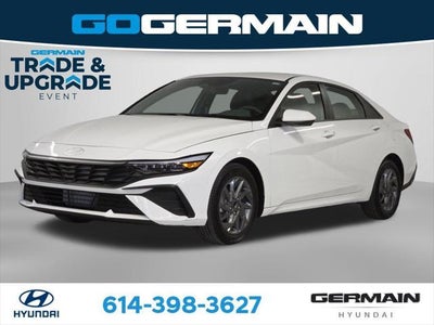 2024 Hyundai Elantra SEL 4DR Sedan