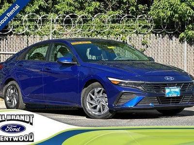 2024 Hyundai Elantra SEL 4DR Sedan