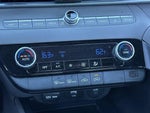2024 Elantra Thumbnail 16