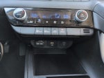 2024 Elantra Thumbnail 40