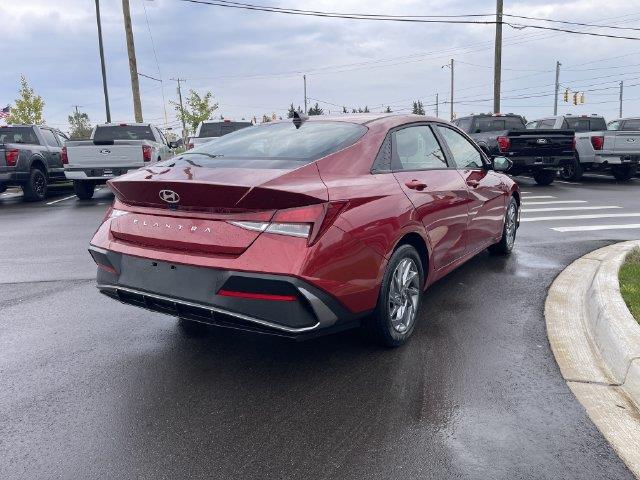2024 Hyundai Elantra - $21,304