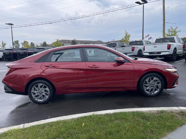 2024 Hyundai Elantra - $21,304