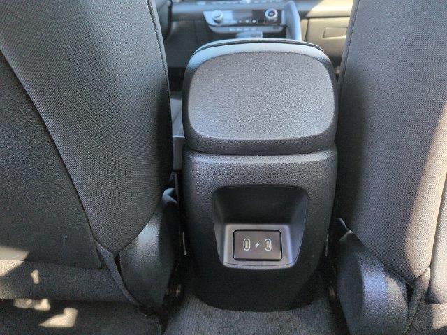 2024 Hyundai Elantra - $21,304