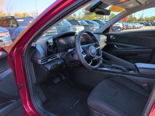 2024 Hyundai Elantra - $21,304