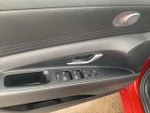 2024 Elantra Thumbnail 9