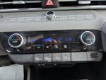 2024 Elantra Thumbnail 25