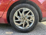 2024 Elantra Thumbnail 29