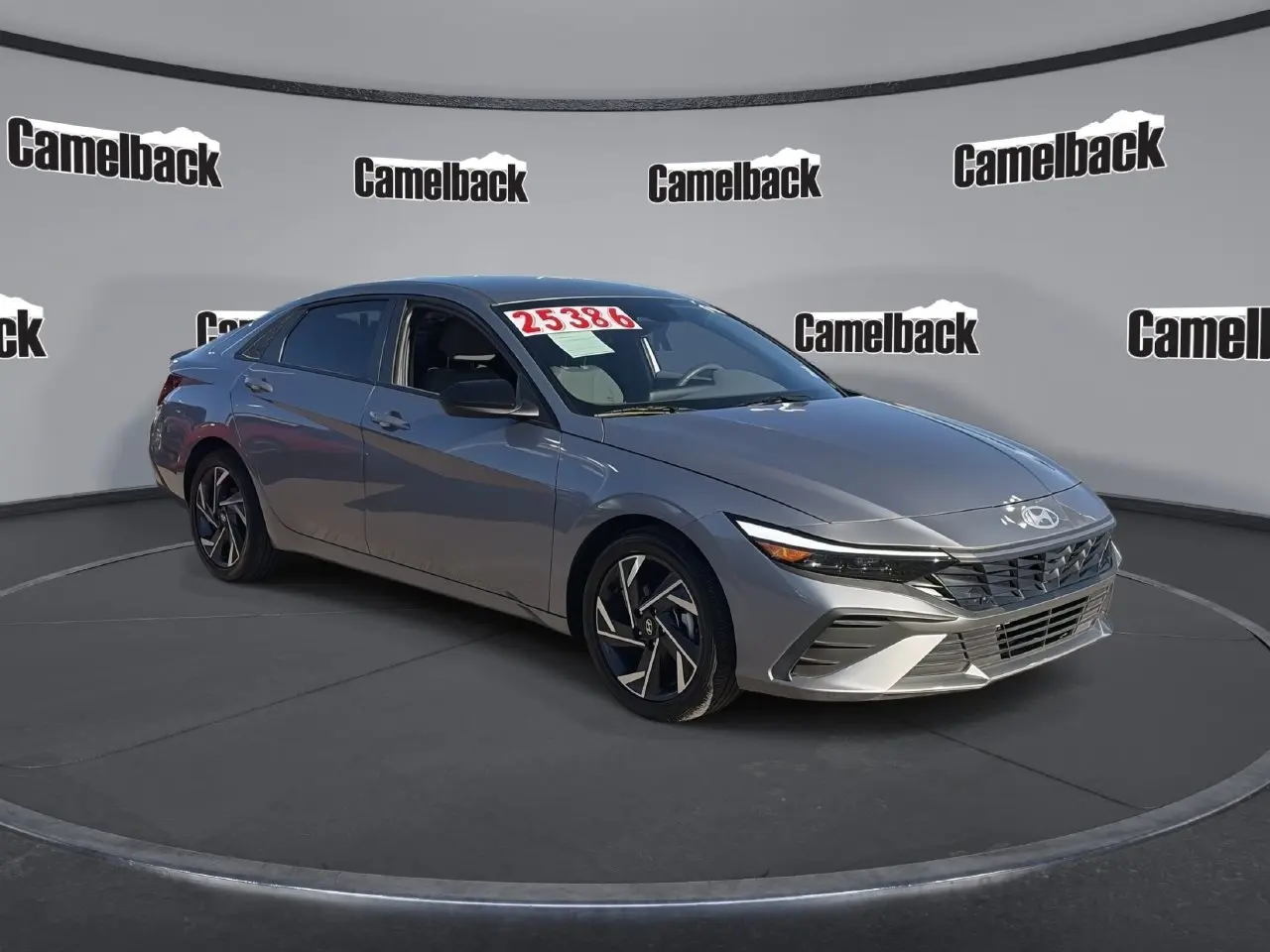 2025 Hyundai Elantra - $21,787