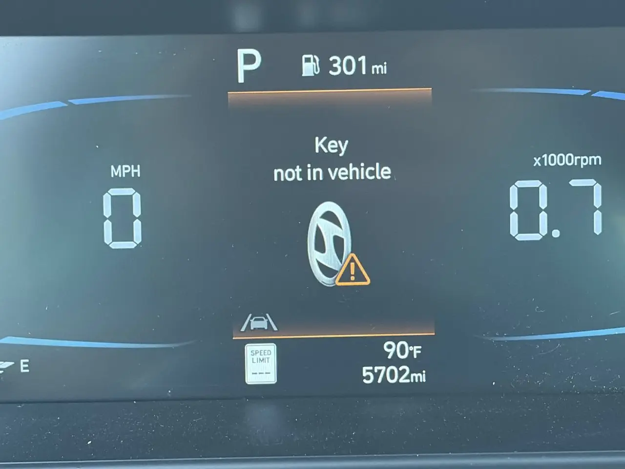 2025 Hyundai Elantra - $21,787