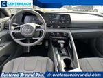 2025 Elantra Thumbnail 12