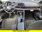 2025 Elantra Thumbnail 10
