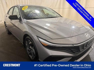 Photo of a 2025 Hyundai Elantra SEL Sport 4DR Sedan for sale