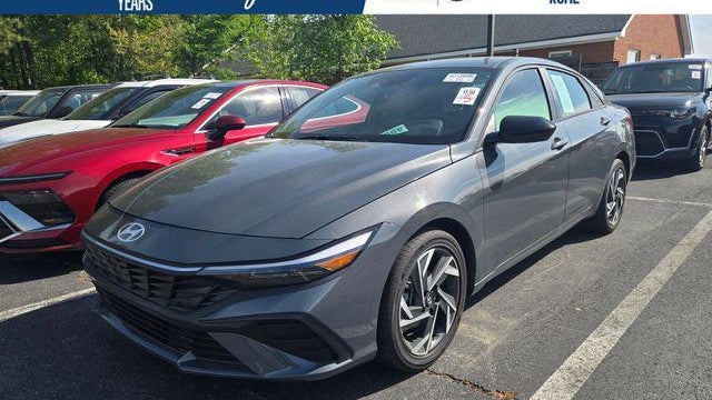 Preowned 2025 Hyundai ELANTRA SEL Sport for Sale