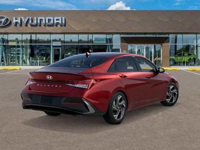 2025 Hyundai Elantra - $21,129