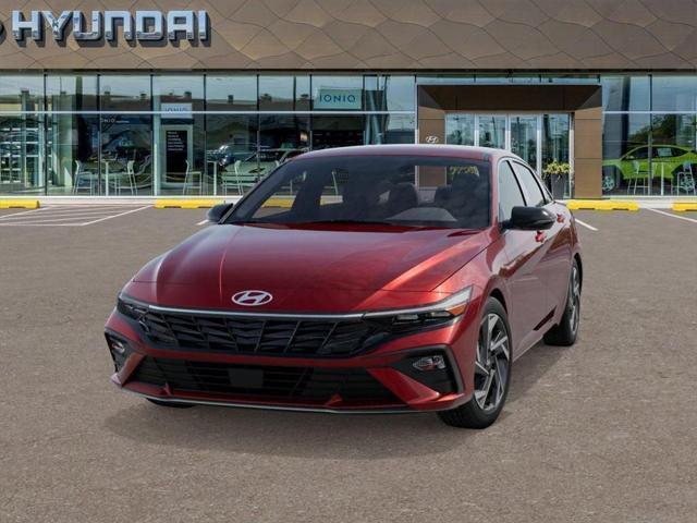 2025 Hyundai Elantra - $21,129