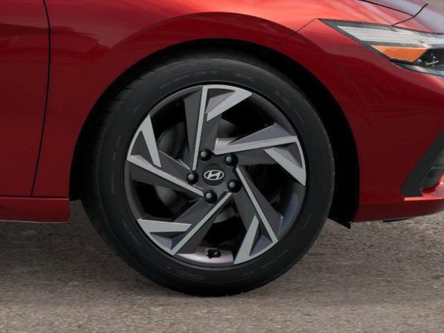 2025 Hyundai Elantra - $21,129