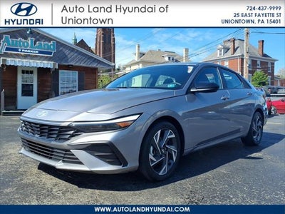 2025 Hyundai Elantra SEL Sport 4DR Sedan