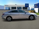 2025 Elantra Thumbnail 9
