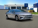 2025 Elantra Thumbnail 11