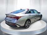 2025 Elantra Thumbnail 4