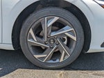 2025 Elantra Thumbnail 11