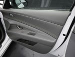 2025 Elantra Thumbnail 34