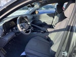 2025 Elantra Thumbnail 13
