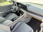 2025 Elantra Thumbnail 13