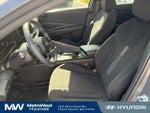 2025 Elantra Thumbnail 9