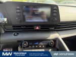 2025 Elantra Thumbnail 18
