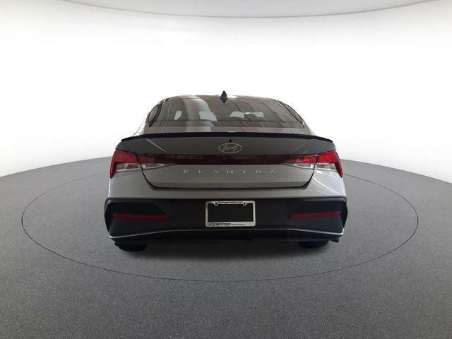 2026 Hyundai Elantra - $22,300