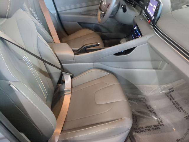 2026 Hyundai Elantra - $22,300