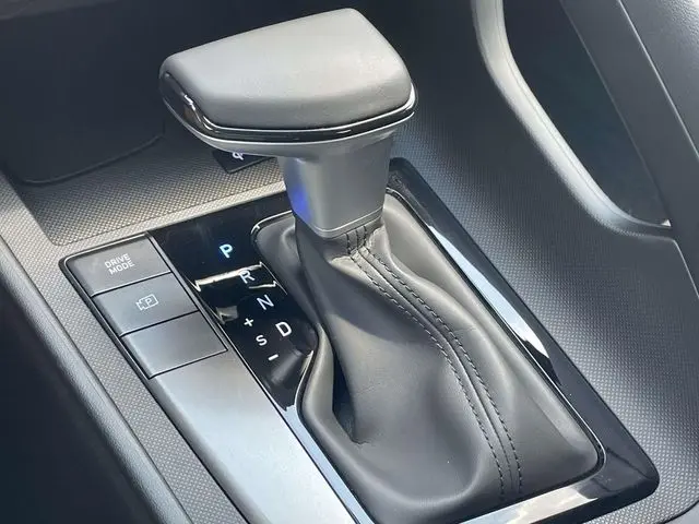 2026 Hyundai Elantra - $22,500