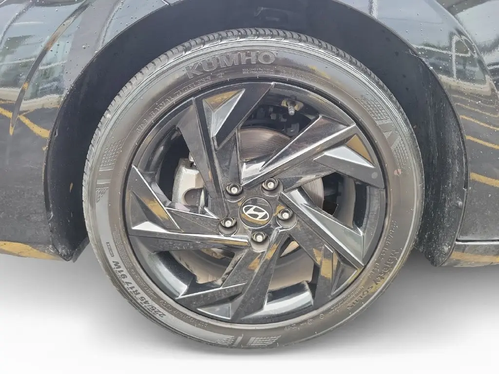 2026 Hyundai Elantra - $20,000
