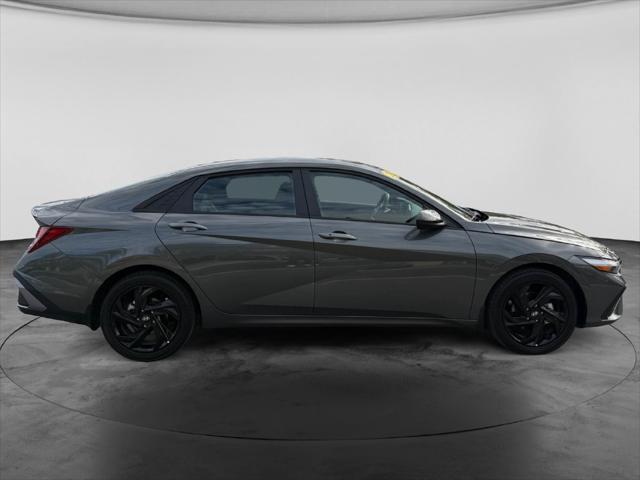 2026 Hyundai Elantra - $23,764