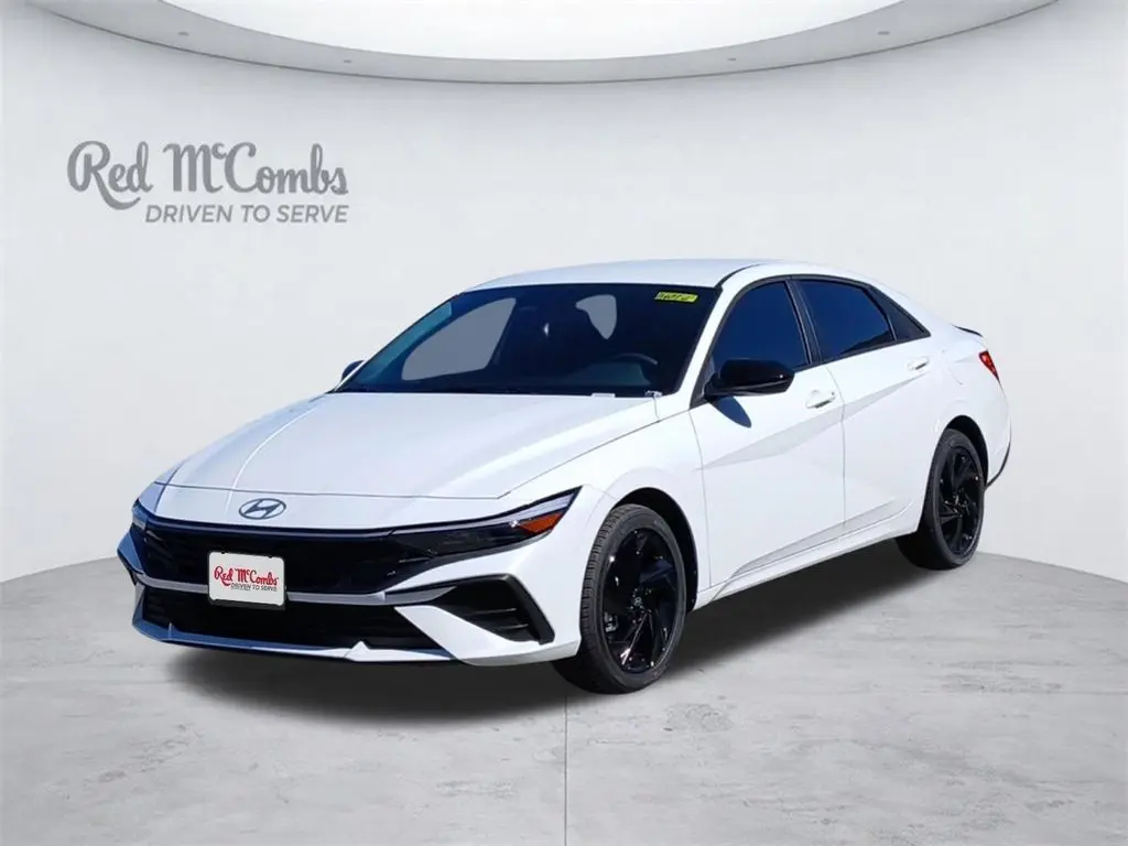 2026 Hyundai Elantra - $25,235