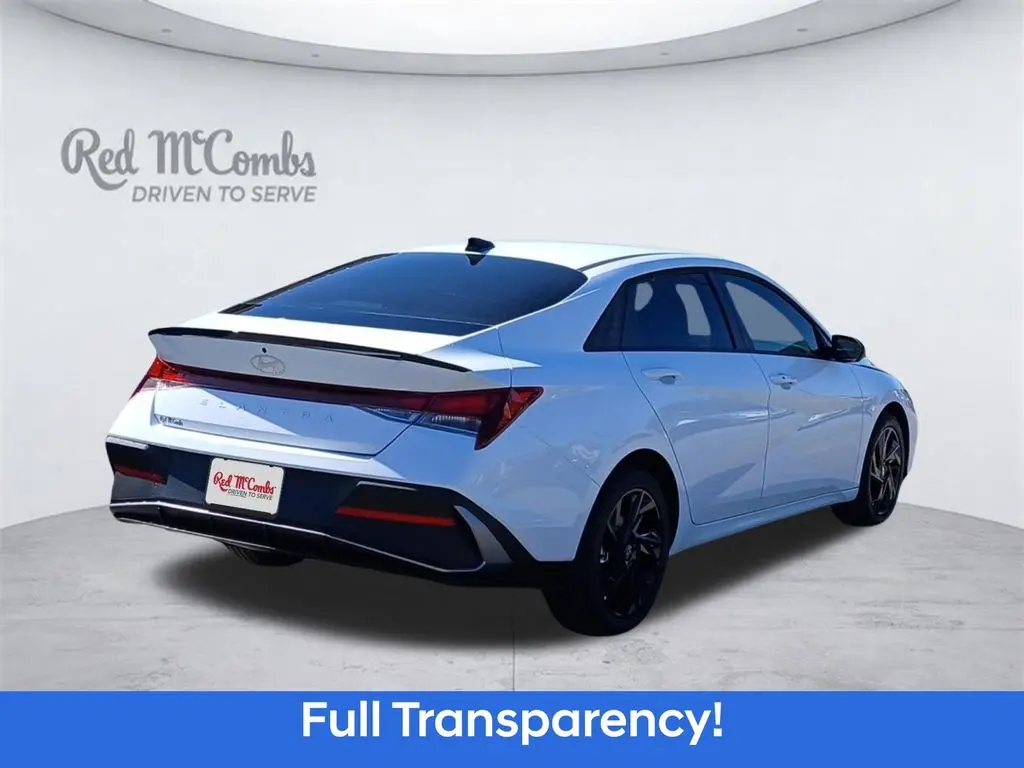 2026 Hyundai Elantra - $25,235