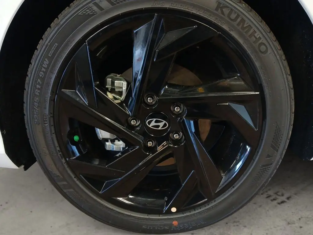 2026 Hyundai Elantra - $25,235